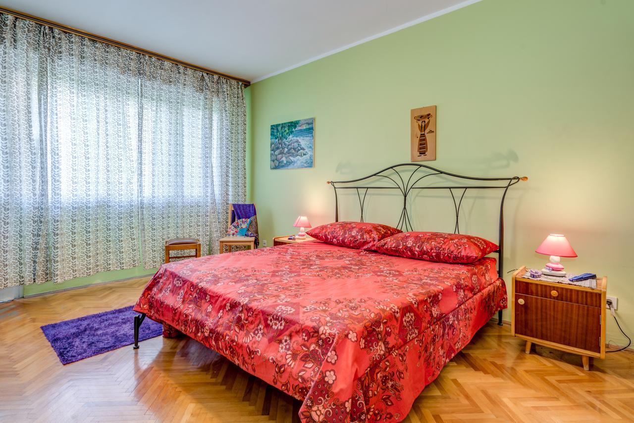 A Quiet Apartment With Balcony In Split Bagian luar foto
